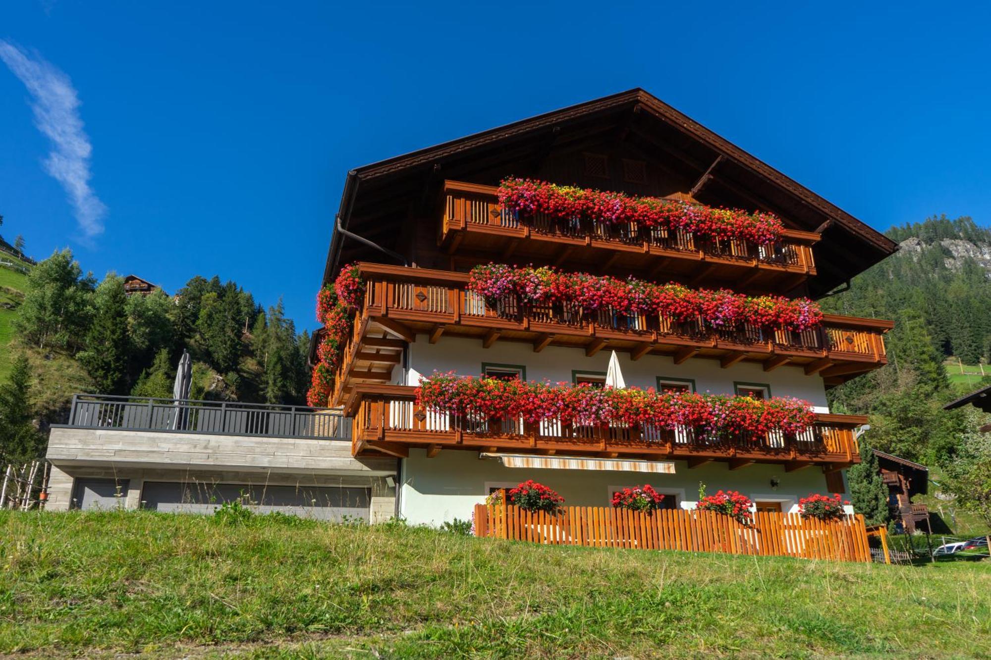 Gaestehaus Berger Санкт-Якоб-ин-Деферегген Экстерьер фото